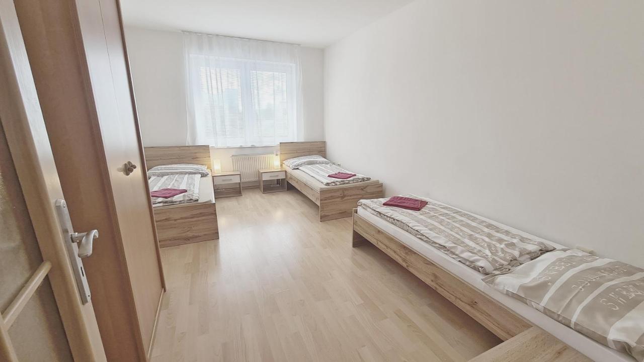 Trenčín Apartmany Zlatovska מראה חיצוני תמונה