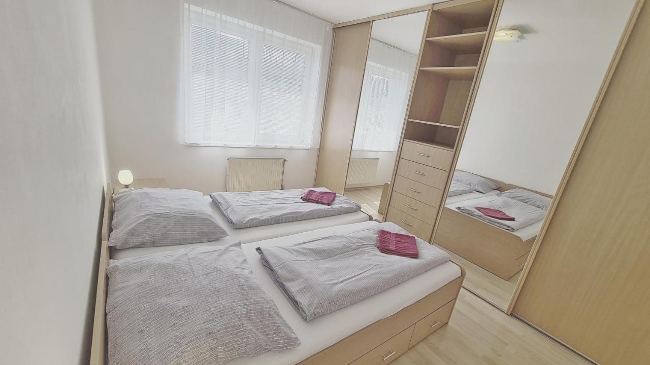 Trenčín Apartmany Zlatovska מראה חיצוני תמונה
