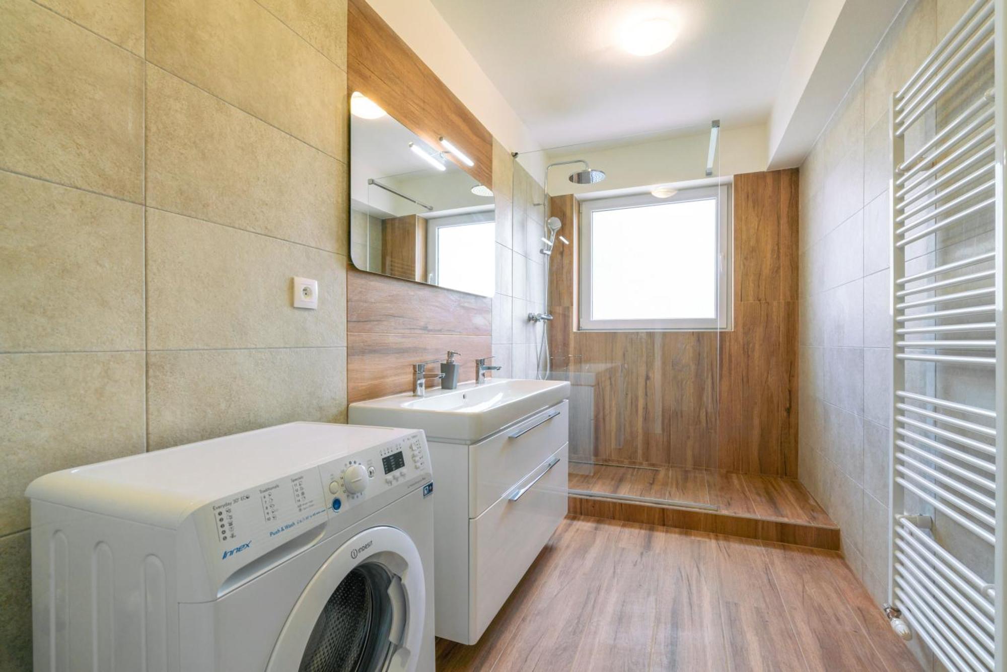 Trenčín Apartmany Zlatovska מראה חיצוני תמונה
